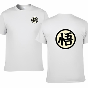 T-shirt Dragon Ball Z blanc avec logo imprimé sur fond blanc